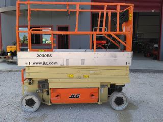 Builder suspended platforms '04 JLG / 2030ES