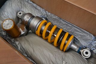 OHLINS TTX GP GSXR-1000 2009+-thumb-2