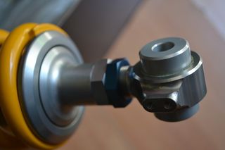 OHLINS TTX GP GSXR-1000 2009+-thumb-10