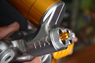 OHLINS TTX GP GSXR-1000 2009+-thumb-13