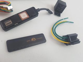 GPS  ΜΟΤΟ ME KAΡΤΑ SIM-thumb-1