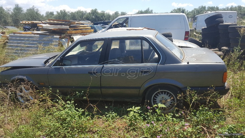 BMW 318 is E30 kai ε36