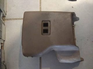 Πλαστικό κάλυμμα κολόνας τιμονιού  για Nissan 720 4x2 1980 - 1985