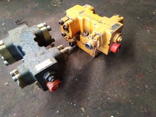ΑΣΦΑΛΙΣΤΙΚΕΣ ΒΑΛΒΙΔΕΣ ΜΠΟΥΚΑΛΑΣ LIEBHERR R944 R954 R964-thumb-3