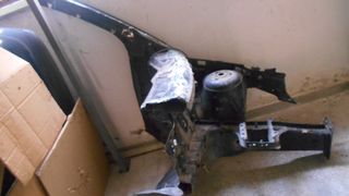 Vardakas Sotiris car parts(Ford Fiesta tholos sasi empros aristero 2002-2008)