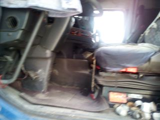 Volvo 1998-thumb-13