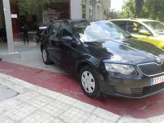 Skoda 2013 OCTAVIA 1.6 TDI TAXI -thumb-1