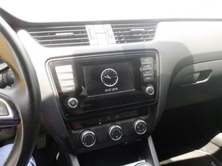 Skoda 2013 OCTAVIA 1.6TDI-thumb-6