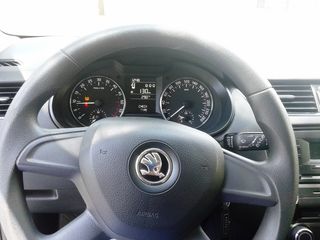 Skoda 2013 OCTAVIA 1.6 TDI TAXI -thumb-4