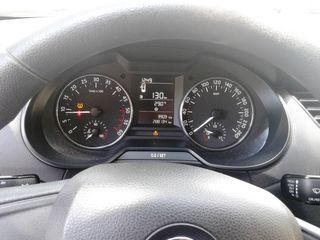 Skoda 2013 OCTAVIA 1.6 TDI TAXI -thumb-5