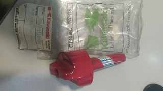 92077-1116-U8 KAIΝΟΥΡΙΑ ΓΝΗΣΙΑ KAWASAKI ΤΑΠΑ ΡΟΥΜΠΙΝΕΤΟΥ ΚΑΥΣΙΜΟΥ ΚΟΚΚΙΝΗ ΓΙΑ KAZE R-thumb-2