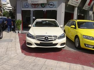 Mercedes-Benz 2015 E200CDI AVANTGARDE 