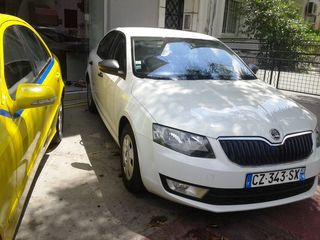 Skoda Octavia 2013-thumb-3