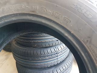 235/65/17 MICHELIN LATITUDE TOUR HP 235/65R17-thumb-1
