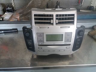Εργοστασιακό ραδιο-CD mp3 yaris