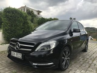 Mercedes-Benz B 180 '14 B 180 euro5