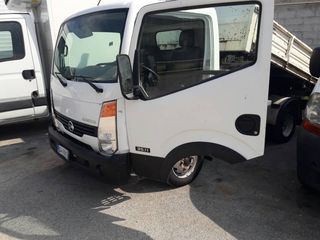 Ανατροπή Nissan 2009 CABSTAR  35.11-thumb-2