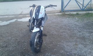 KTM DUKE 640 LC4-thumb-3
