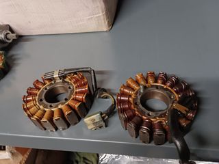pwlountai ta panta antalaktika gsxr 1000 k1 - k8-thumb-7