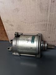 pwlountai ta panta antalaktika gsxr 1000 k1 - k8-thumb-10