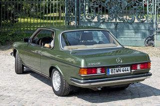 ΚΑΠΩ ΕΜ.ΑΣΗΜΙ E CLASS W123/C123-thumb-6