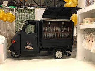 Piaggio APE 2011 Prosecco Van-Bar-thumb-1