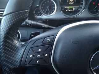 Mercedes-Benz E 300 2013 F1 -thumb-9