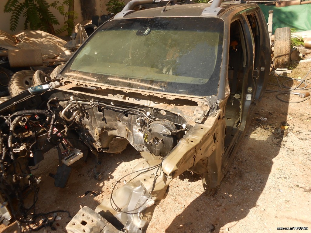 ΚΑΜΠΙΝΑ NISSAN D40