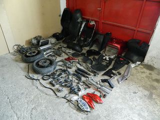 yamaha xmax 250 για ανταλλακτικα κομματι κομματι (ΒΙΝΤΕΟ)-thumb-7