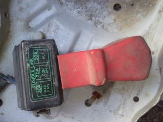 Excel πολος - ασφαλειοθηκη μπαταριας