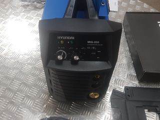 Ηλεκτροσυγκόλληση Hyundai σύρματος ηλεκτροδίου INVERTER MIG-200 DC-thumb-3