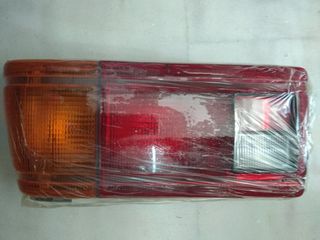ΠΙΣΩ ΦΑΝΑΡΙ ΔΕΞΙ NISSAN SUNNY B11