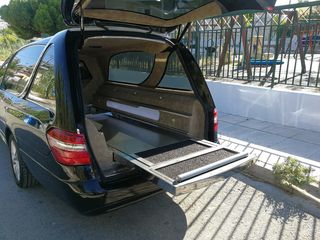 Νεκροφόρα Mercedes-Benz 2011 W212 DIESEL AUTOMATIC-thumb-41
