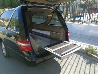 Νεκροφόρα Mercedes-Benz 2011 W212 DIESEL AUTOMATIC-thumb-42