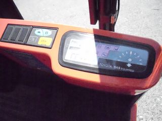 Toyota 2010 7FBEST13-thumb-8