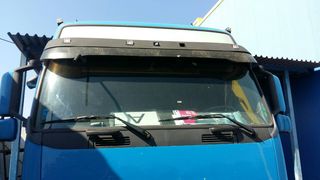 ΚΑΜΠΙΝΑ VOLVO FH 13 EURO 5-thumb-1