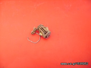 αφαλος κλειδαριας πορτας αριστερος χωρις κλειδι toyota corolla ee90 1988-1991