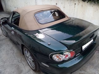 Mazda MX-5 1999 MX-5-thumb-24