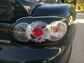 Mazda MX-5 1999 MX-5-thumb-28