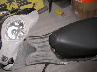 ΟΛΟΚΛΗΡΗ ΜΟΤΟΣΥΚΛΕΤΑ PIAGGIO LYBERTY 125-thumb-4