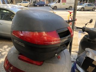 μπαγαζιερα shad sh32 με βαση και κλειδι!!-thumb-1
