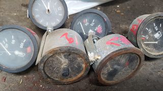 ΟΡΓΑΝΑ ΤΑΜΠΛΟ ΩΡΟΛΟΙ -ΚΑΥΣΙΜΟΥ-ΘΕΡΜΟΚΡΑΣΙΑΣ 12V ΣΕ ΑΡΙΣΤΗ ΚΑΤΑΣΤΑΣΗ ΓΙΑ MERCEDES BENZ D KAI ΟΛΑ ΤΑ ΕΠΑΓΓΕΛΜΑΤΙΚΑ