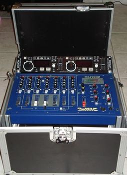 2πλο Cd Player με το Flight Case