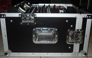 2πλο Cd Player με το Flight Case-thumb-14