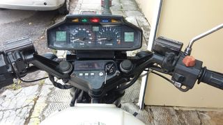 Honda 1988 VF SABRE 750-thumb-9