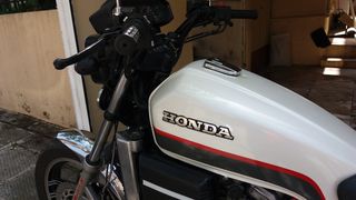 Honda 1988 VF SABRE 750-thumb-11
