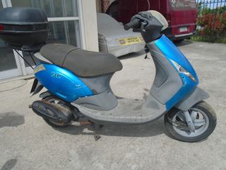 PIAGGIO 125 2T  ZIP 50 4T-thumb-1