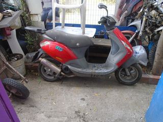PIAGGIO 125 2T  ZIP 50 4T-thumb-5