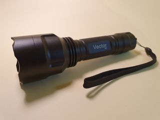 Vector C8 Luminus SST-40W 1500 lumens φακός Led όπλου.