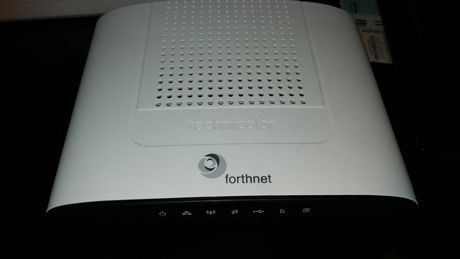 Πωλείται router Tecnicolor
